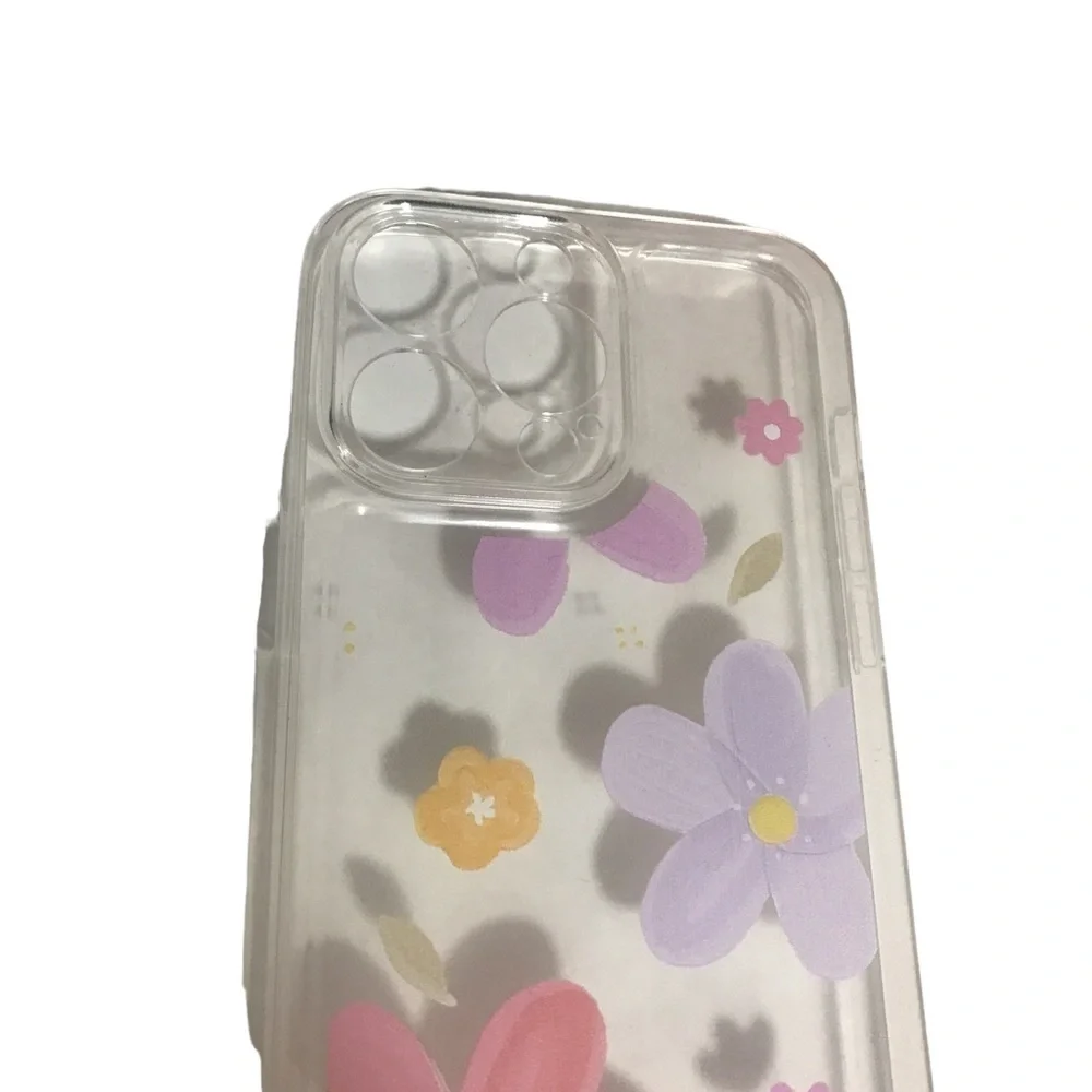 3/$15 *New*! I Phone 14 pro max clear phone case with floral print